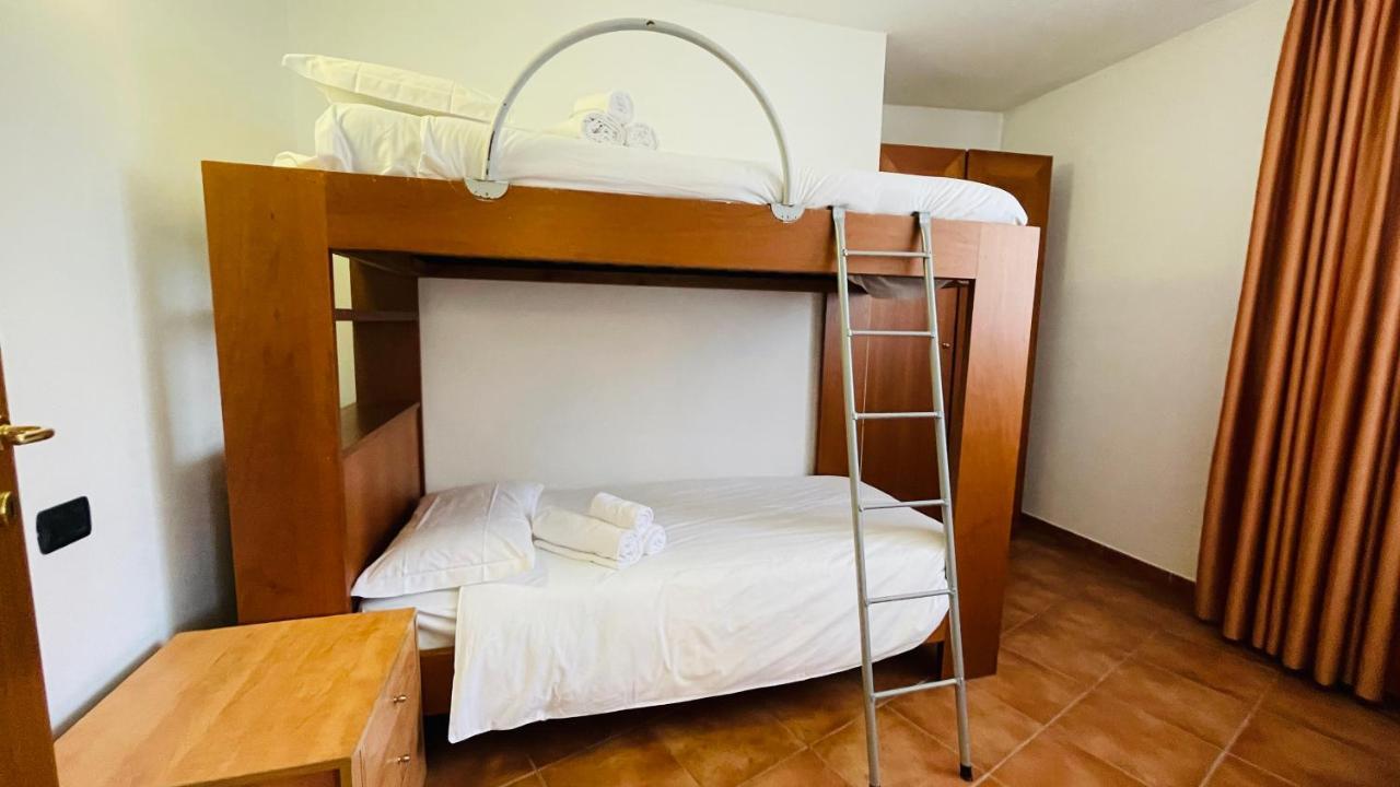 Appartamento Smith Roero - Affitti Brevi Italia Bardonecchia Exterior photo